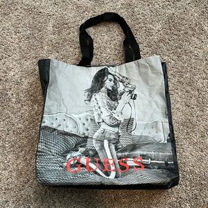Guess Gwen Van Meir Shopping Tote Bag Limited Edition Reusable 2 Sided Model Red